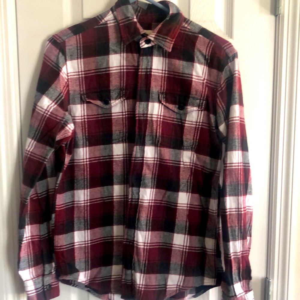 Men’s plaid flannel